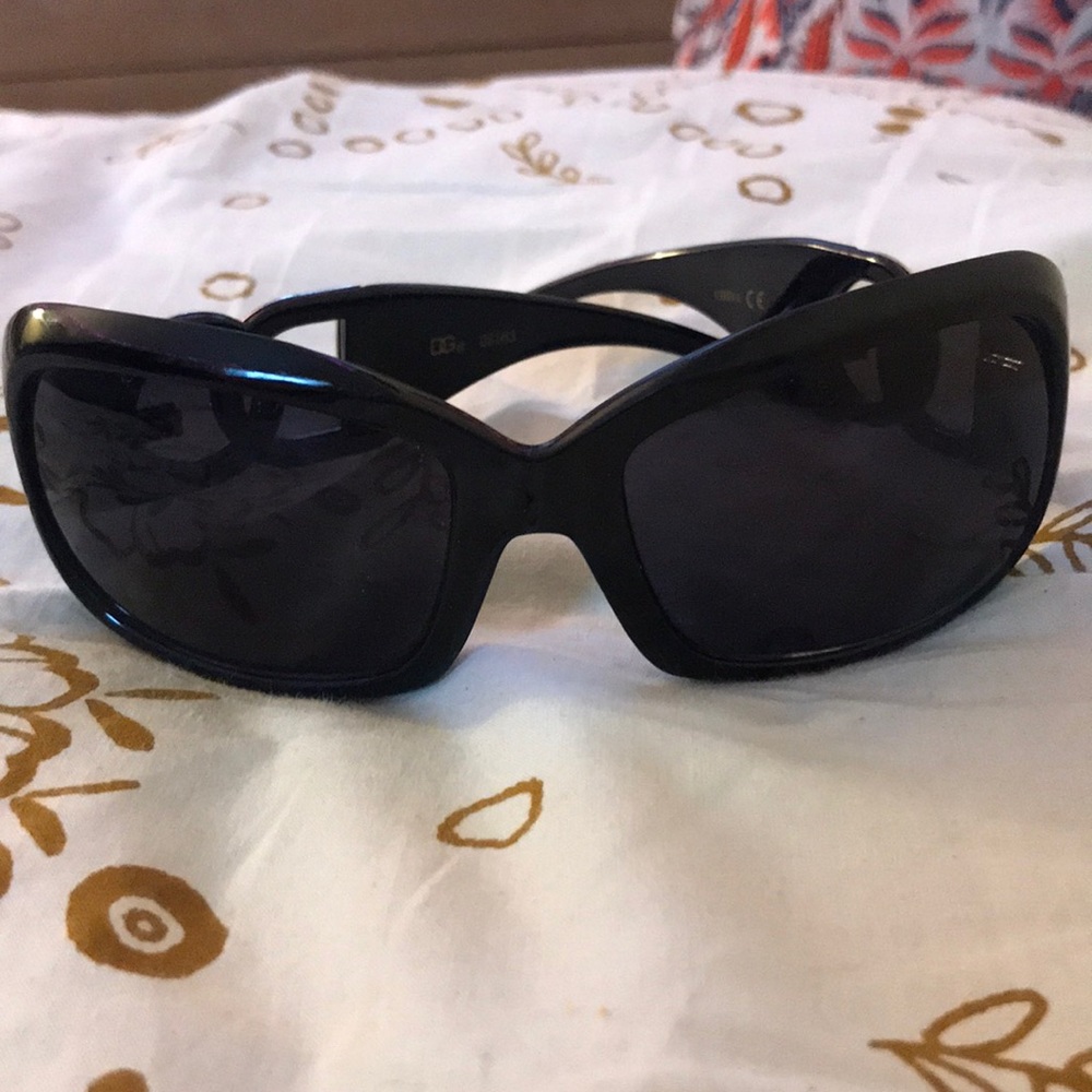 DOLCE & GABBANA sunglasses
